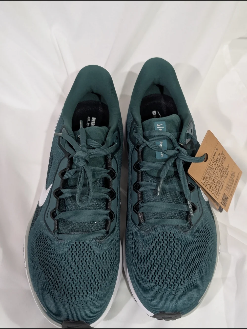 New Nike Men's Green Zoom Running Shoes with Philadelphia Eagles Logo